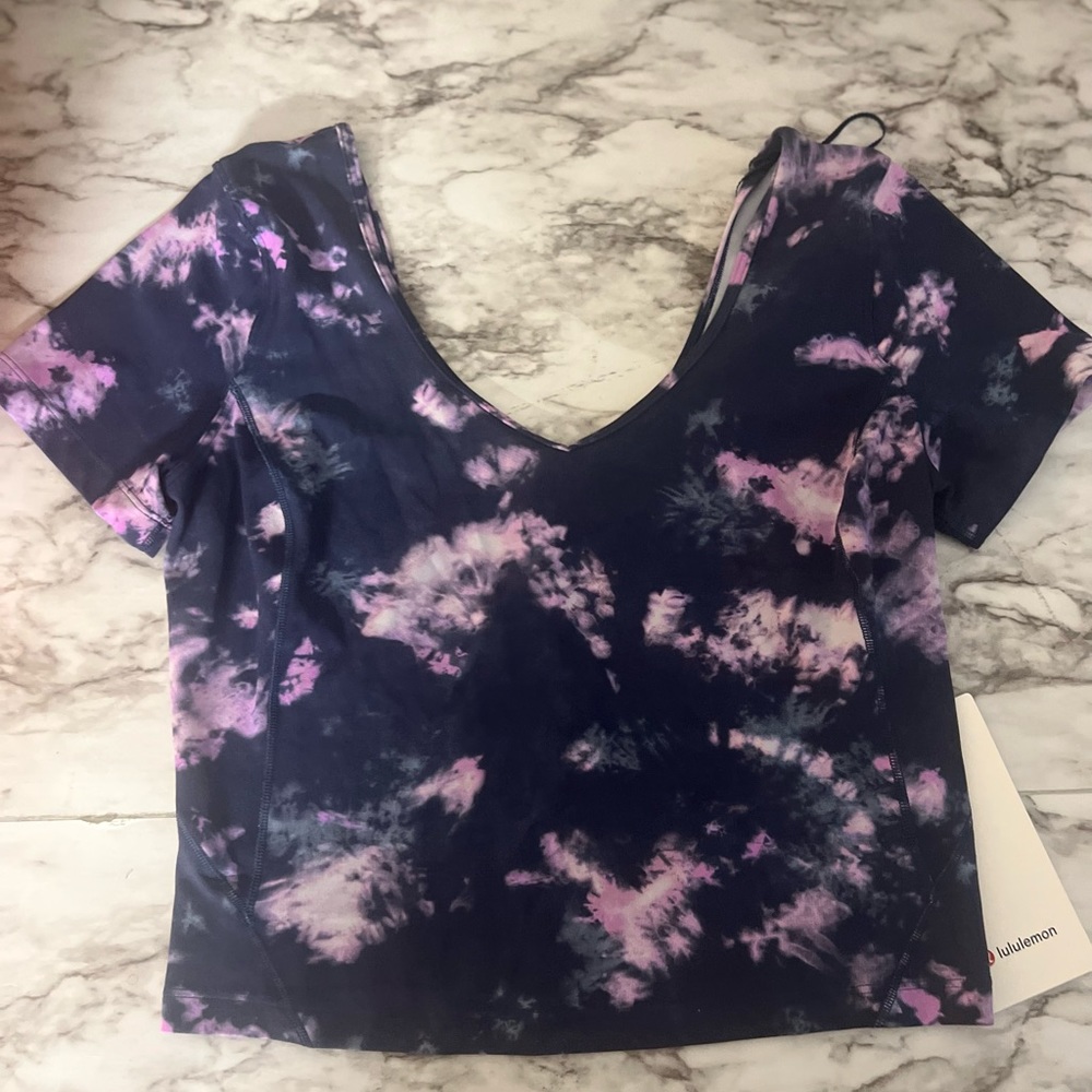 Lululemon NWT 8